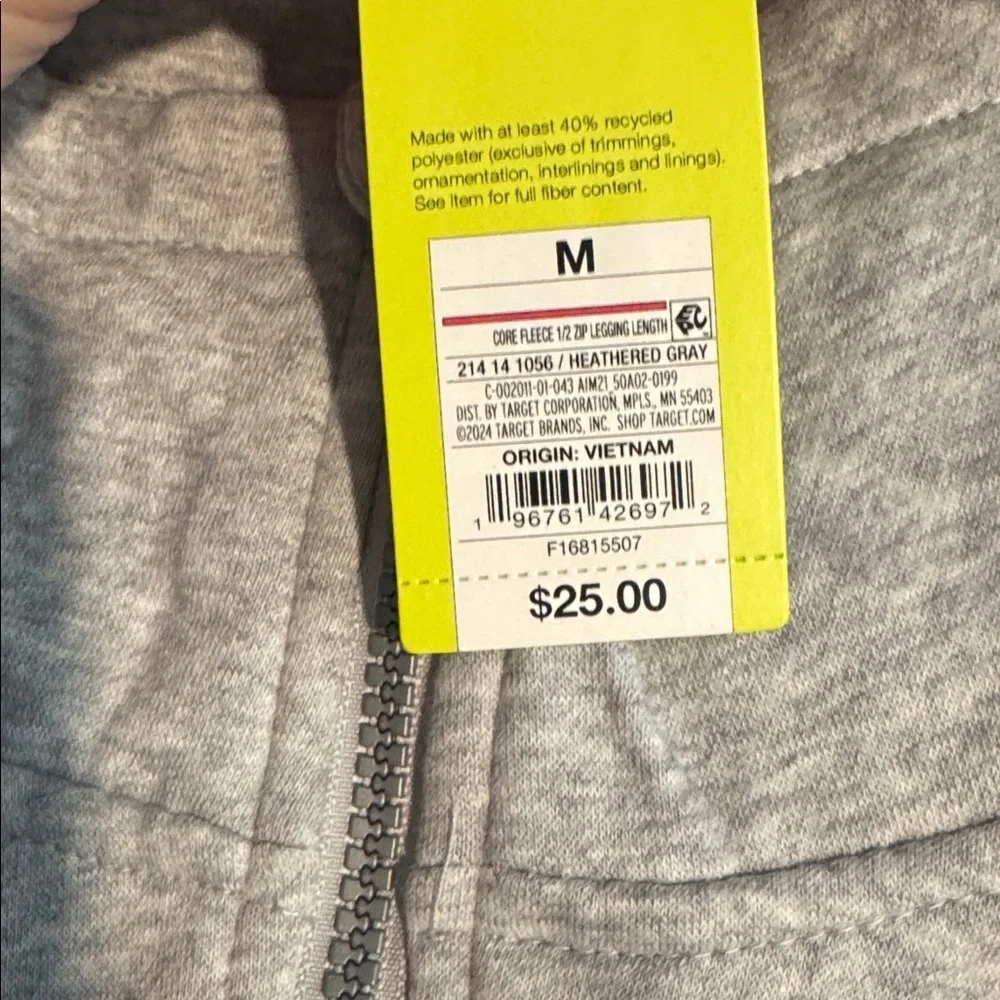 Size Medium All in Motion Gray Unisex Quarter-Zip Sweater - Picture 4 of 6